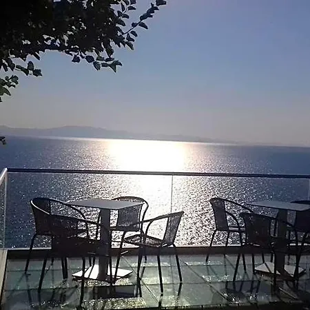 Ξενοδοχείο Aegean Blue 3*